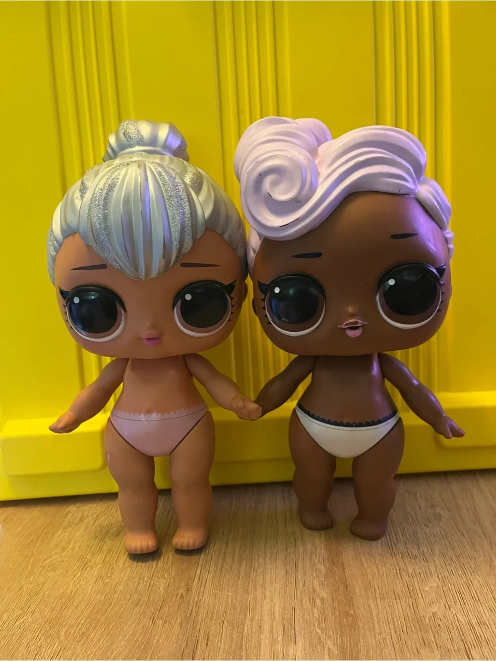 L.O.L. Surprise! Dolls — Silver & Light Pink Hair Duo